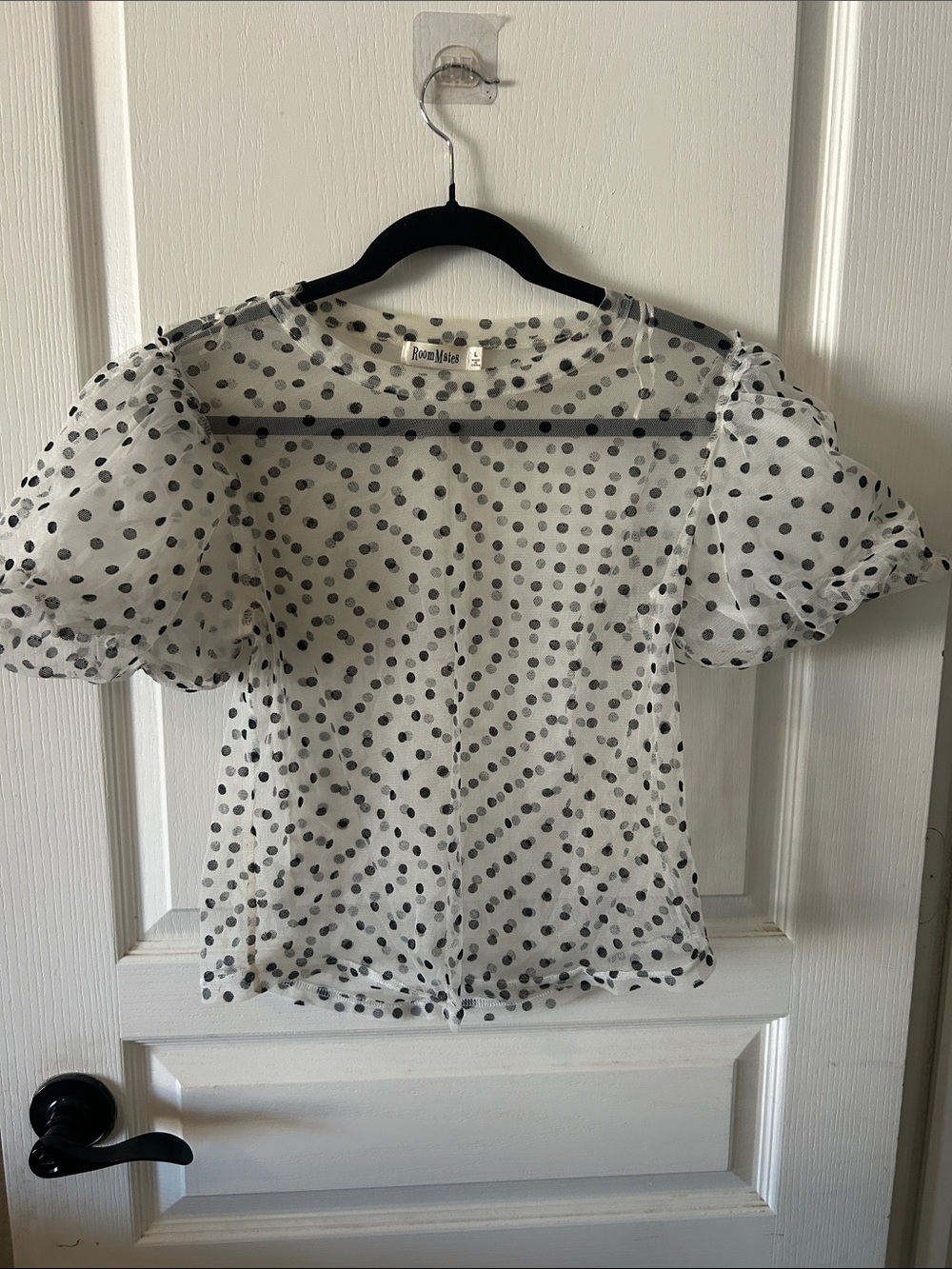 Roommates White Sheer Polka Dot Puff-Sleeve Blouse